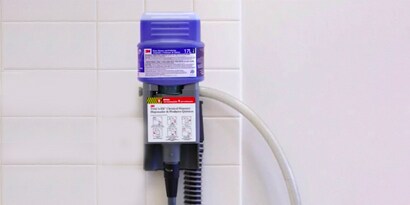 Sistema de Manejo de Químicos 3M™ Twist ’n Fill™.
