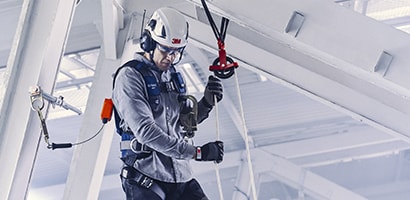man using 3M fall protection
